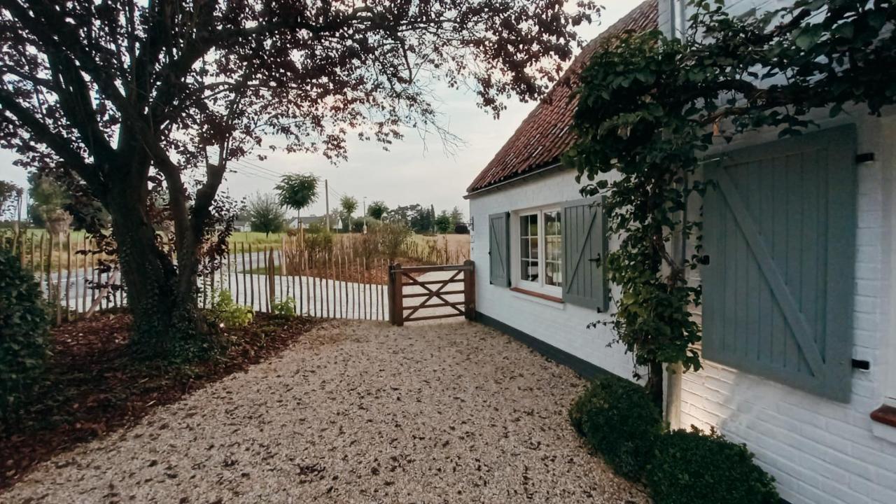 Chambres D'Hotes - Au Clos D'Amande Lasne Esterno foto
