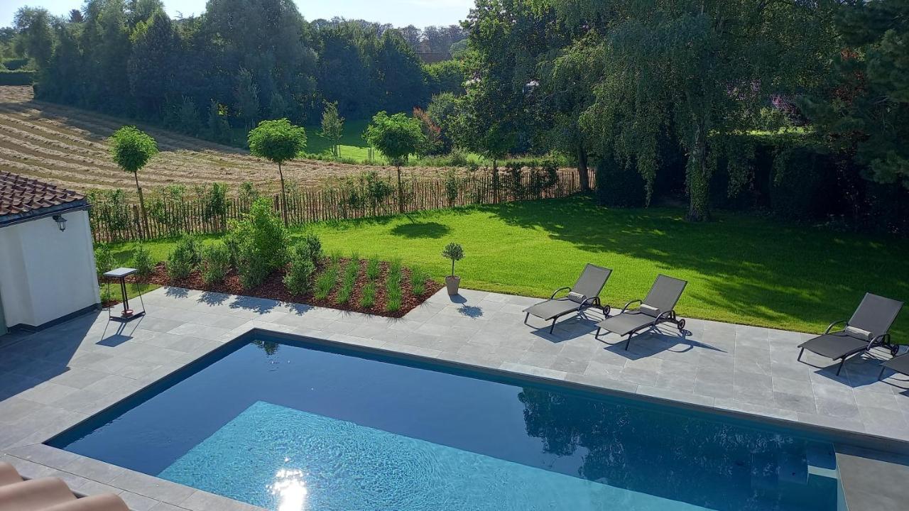 Chambres D'Hotes - Au Clos D'Amande Lasne Esterno foto