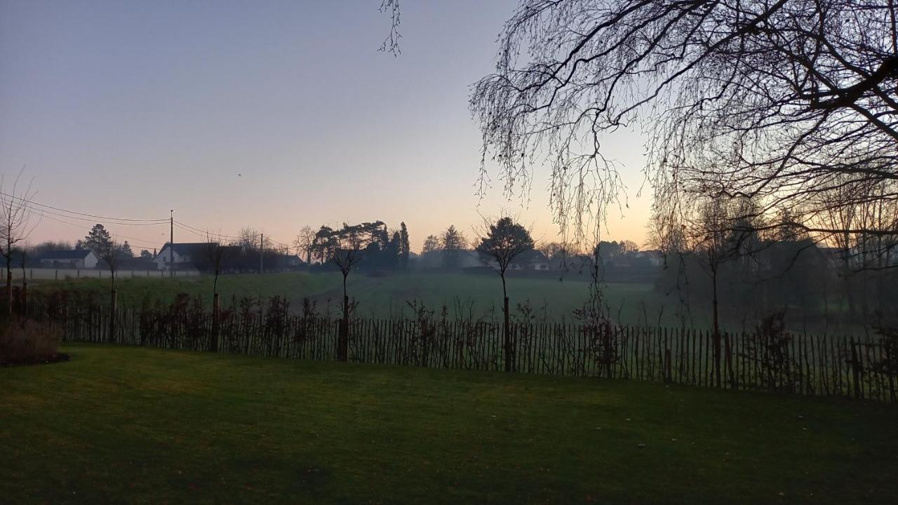 Chambres D'Hotes - Au Clos D'Amande Lasne Esterno foto