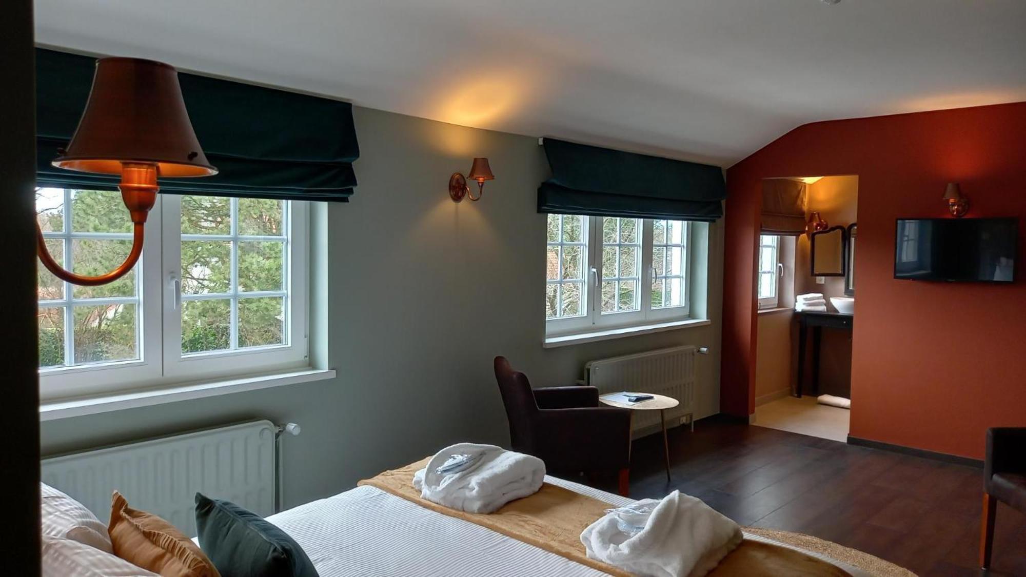 Chambres D'Hotes - Au Clos D'Amande Lasne Esterno foto